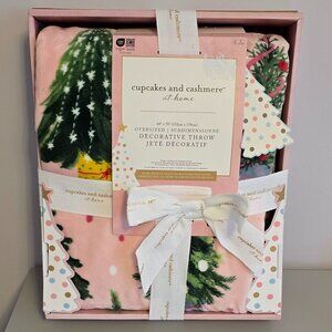 NWT Boxed Pink Christmas Tree Blanket